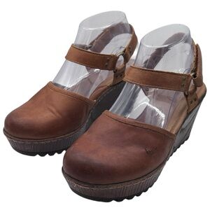 boc Brown Leather Women's Wedge Sandals - Size 7